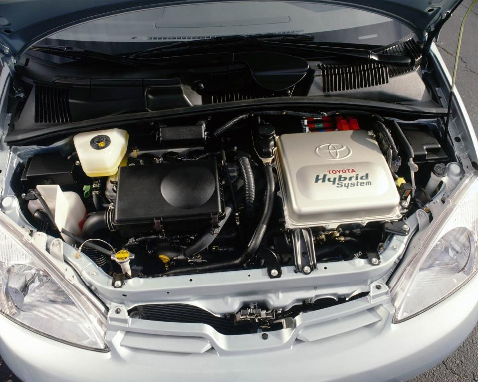 toyota prius engine