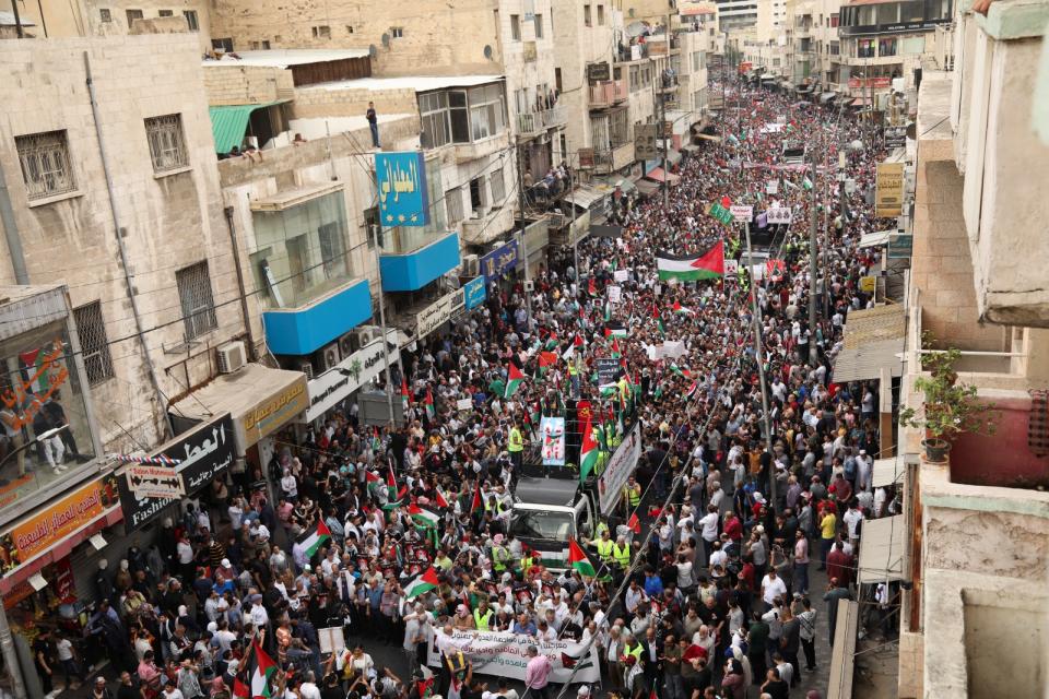 2023年10月27日，約旦首都安曼支持加薩巴勒斯坦人的示威活動。路透社