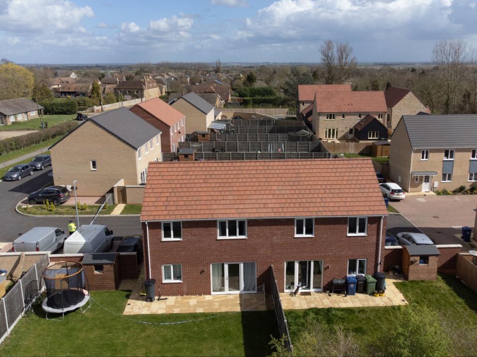 The house in Meridian Close, Bluntisham where the 32-year-old was found (PA)