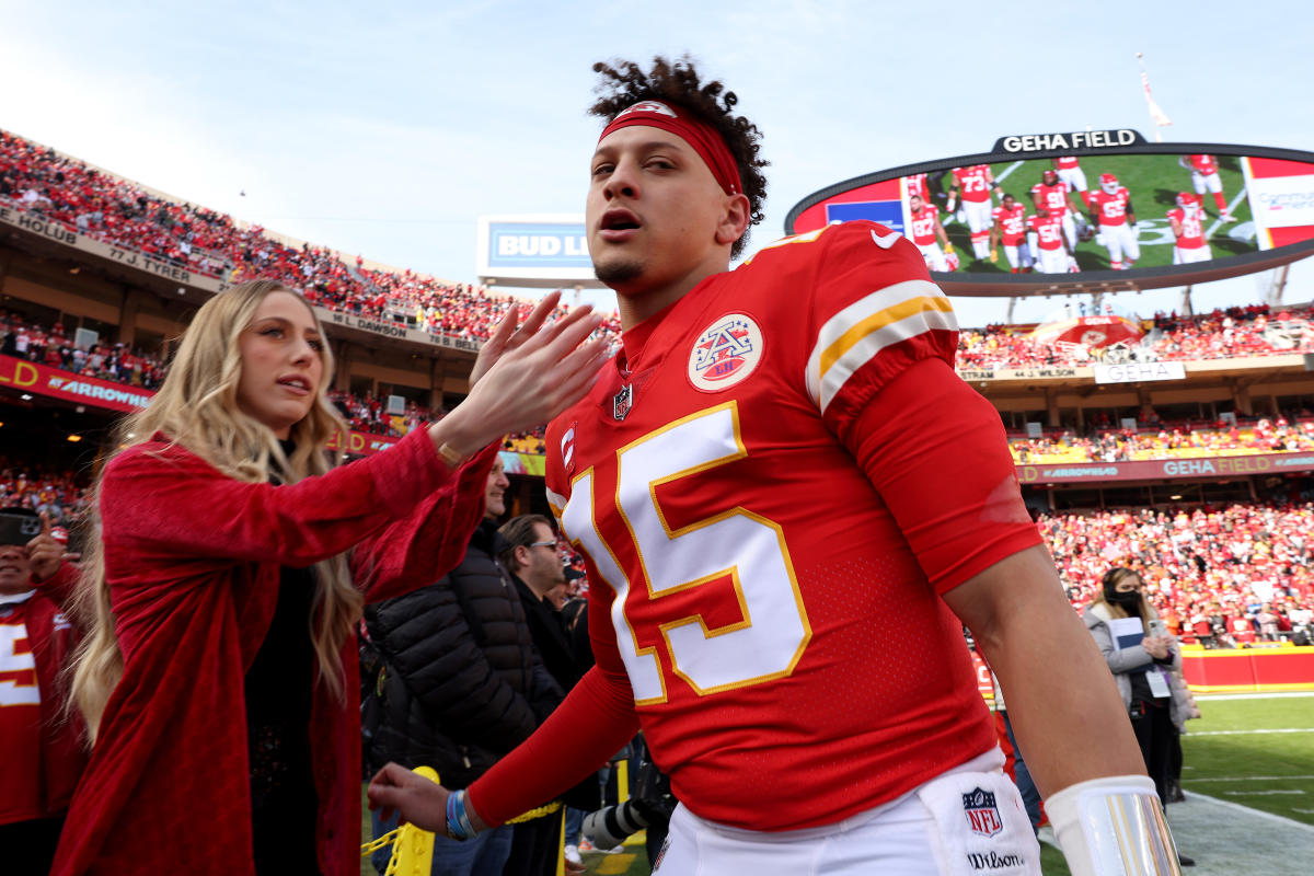 Rumor Patrick Mahomes Told Brother and Fiancée Not to Attend Games Due to  Distraction Refuted