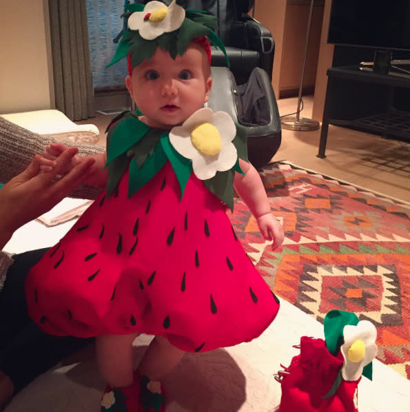 Forget apples! Little Sloane Haggerty is the strawberry of Macklemore’s eye. (Instagram)