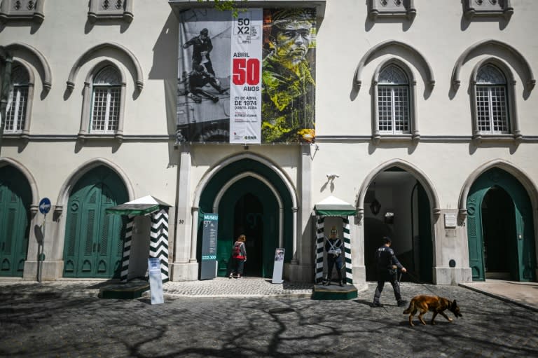 The Lisbon barracks of the Republican National Guard was where Portugal's autocratic premier tried to hide during the uprising (PATRICIA DE MELO MOREIRA)