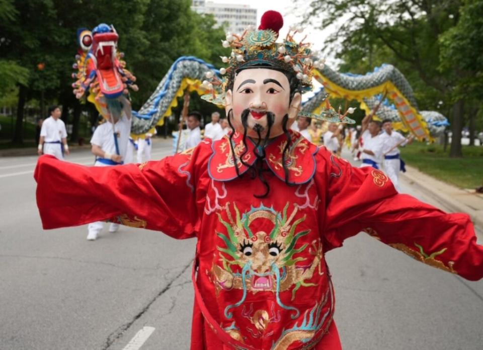 ▲太極門在「信仰遊行」中呈現了天官，賜福大地並消除災厄，祈願2023世界宗教議會順利圓滿成功。（記者李欣翻攝）