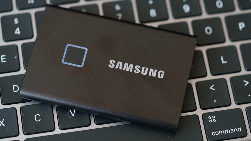 Samsung T7 Touch SSD