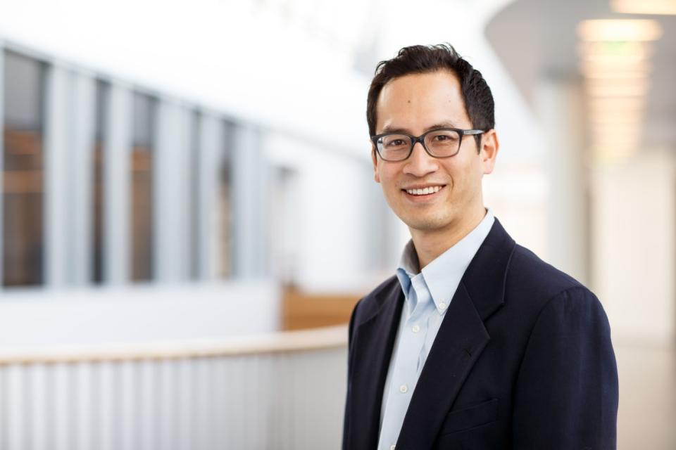 <div class="inline-image__caption"><p>Edward Chang</p></div> <div class="inline-image__credit">Steve Babuljak / UCSF</div>