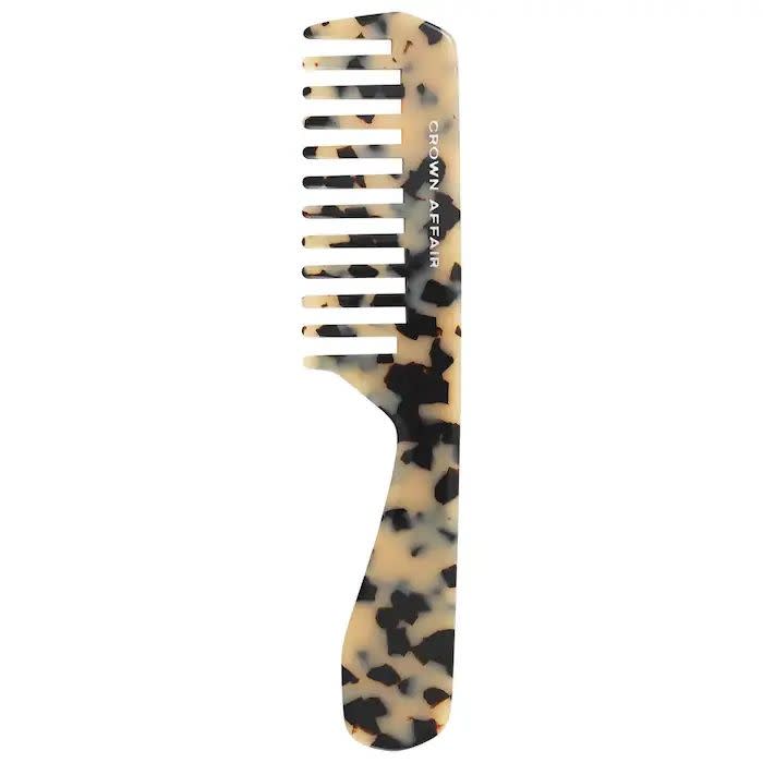 <p><a href="https://go.redirectingat.com?id=74968X1596630&url=https%3A%2F%2Fwww.sephora.com%2Fproduct%2Fcrown-affair-the-comb-no-002-large-comb-tortoise-P480587&sref=https%3A%2F%2Fwww.veranda.com%2Fshopping%2Fg60116609%2Fmothers-day-gifts-for-wife%2F" rel="nofollow noopener" target="_blank" data-ylk="slk:Shop Now;elm:context_link;itc:0;sec:content-canvas" class="link ">Shop Now</a></p><p>The Comb No. 002</p><p>sephora.com</p><p>$46.00</p>