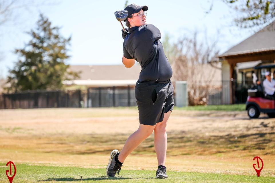 Norman’s Logan Jakus tees off at the COAC Conference Golf Tournament at The Greens Country Club in Oklahoma City, on Monday, April 3, 2023.