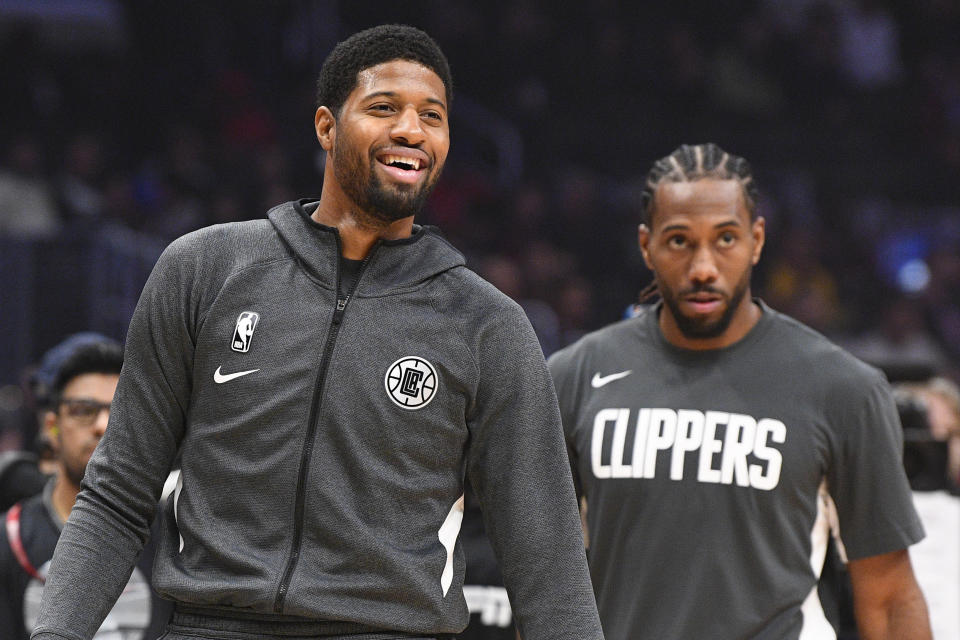 Paul George and Kawhi Leonard are both among the best two-way players in the NBA. (Brian Rothmuller/Icon Sportswire via Getty Images)