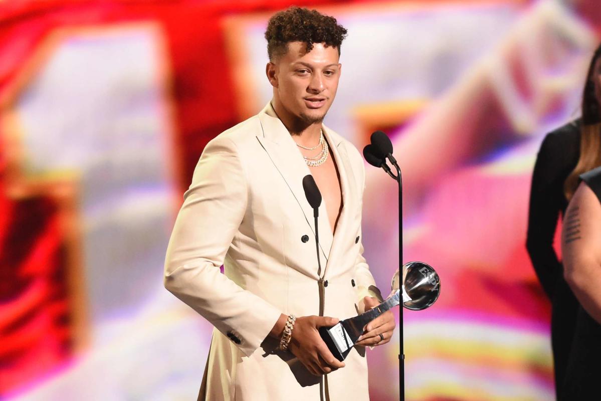 Patrick Mahomes and Wife Brittany Have a Date Night at 2023 ESPY Awards