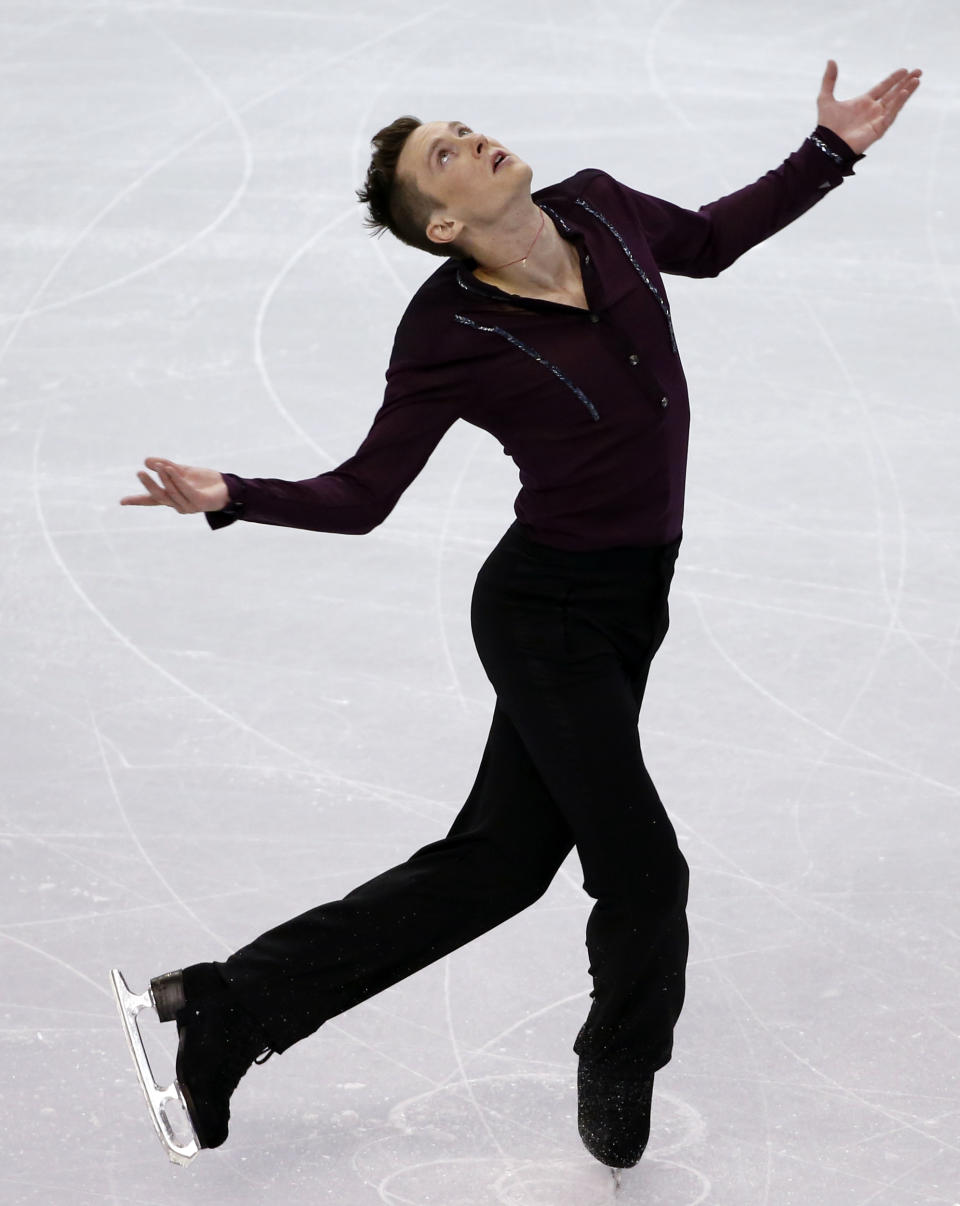 Jeremy Abbott skates during the men's short program at the U.S. Figure Skating Championships in Boston, Friday, Jan. 10, 2014. (AP Photo/Elise Amendola)