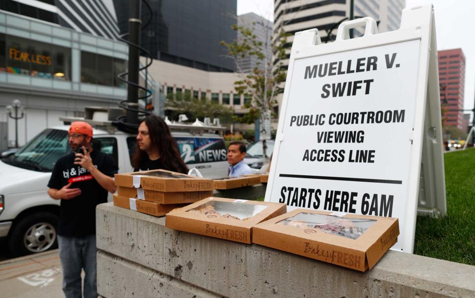 Die Gerichtsverhandlung im August 2017 ergab: Mueller muss ein Schmerzensgeld von einem symbolischen Dollar zahlen. (Bild: AP Photo)