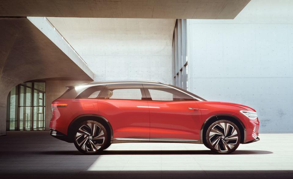 <p>Volkswagen claims a top speed of 112 mph and says the Roomzz can go from zero to 62 mph in 6.6 seconds. The concept is capable of both inductive charging and traditional plug charging.</p>
