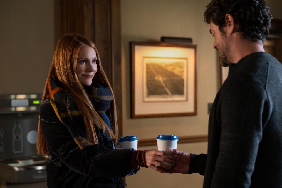 LOCKE & KEY (L to R) DARBY STANCHFIELD as NINA LOCKE and BRENDAN HINES as JOSH BENNETT in episode 207 of LOCKE & KEY Cr. AMANDA MATLOVICH/NETFLIX