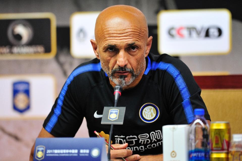 Luciano Spalletti, entrenador del Inter, durante una conferencia de prensa (Foto: AFP Photo/STR)