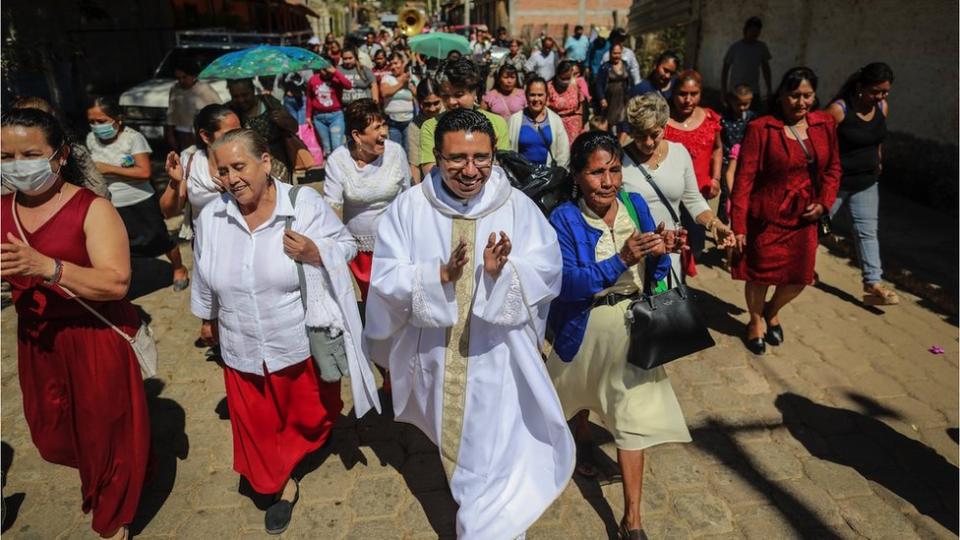 Ordenación del padre Miguel