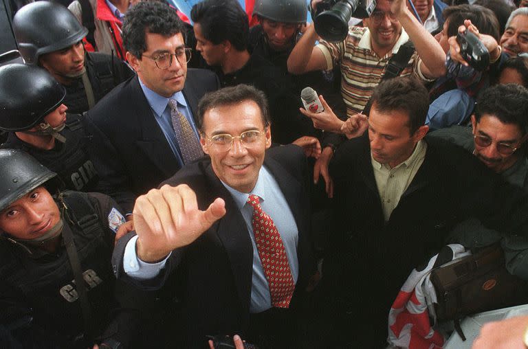 Jamil Mahuad. (AP Photo/Dolores Ochoa).