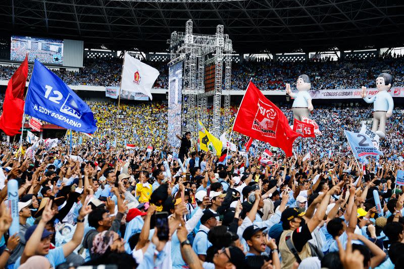 Indonesian presidential candidates hold final election campaigns in Jakarta