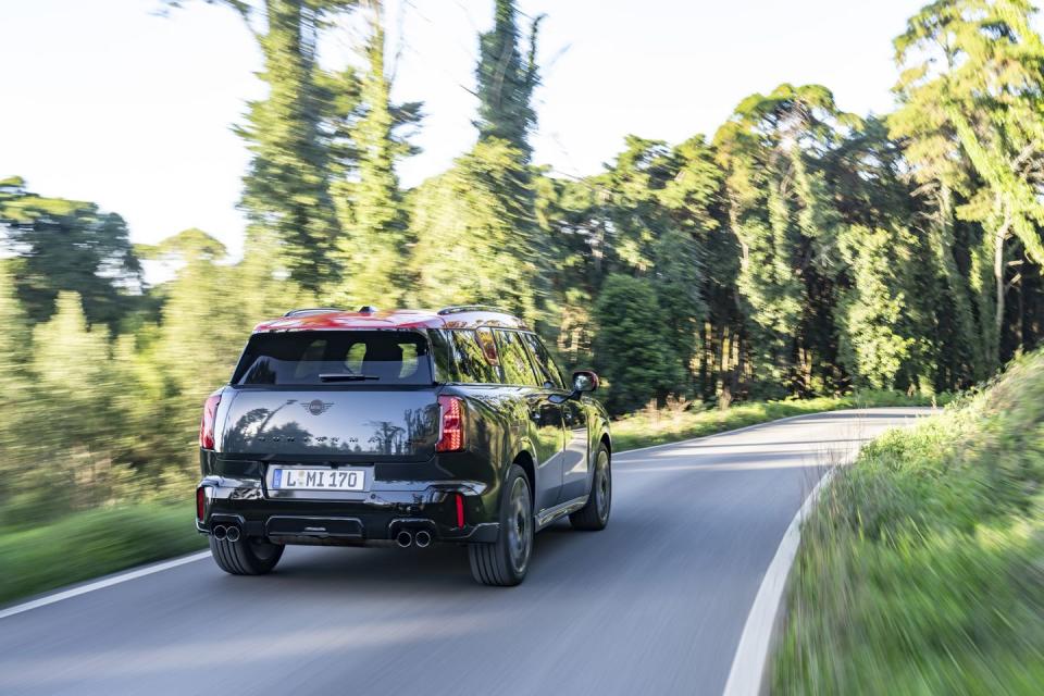 2025 mini countryman jcw