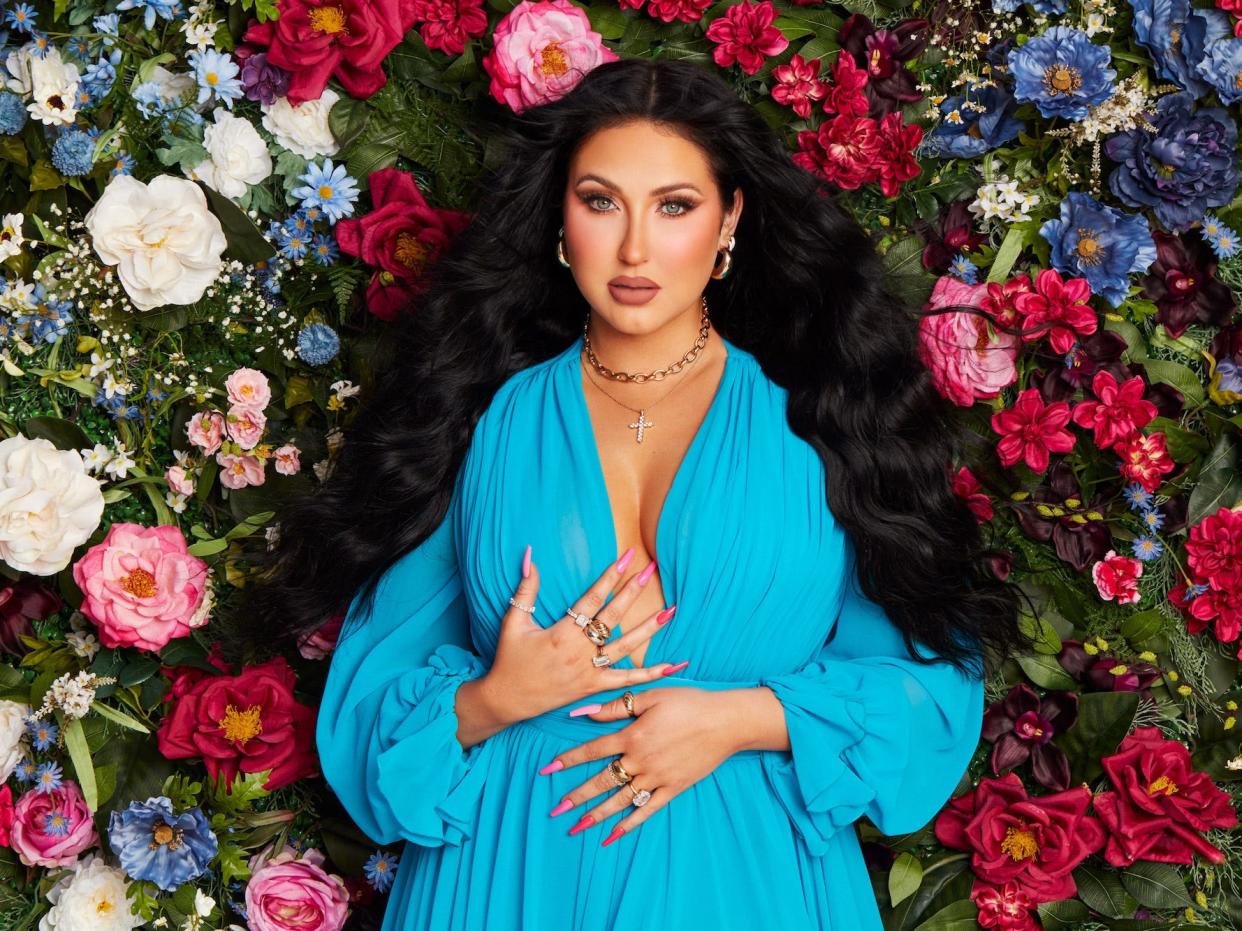 Jaclyn Hill for her brand Jaclyn Roxanne.