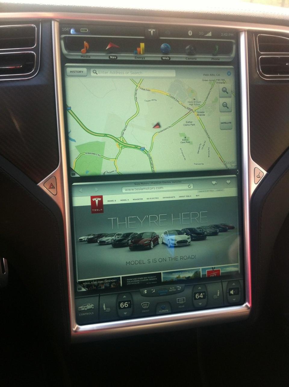 Tesla S interior