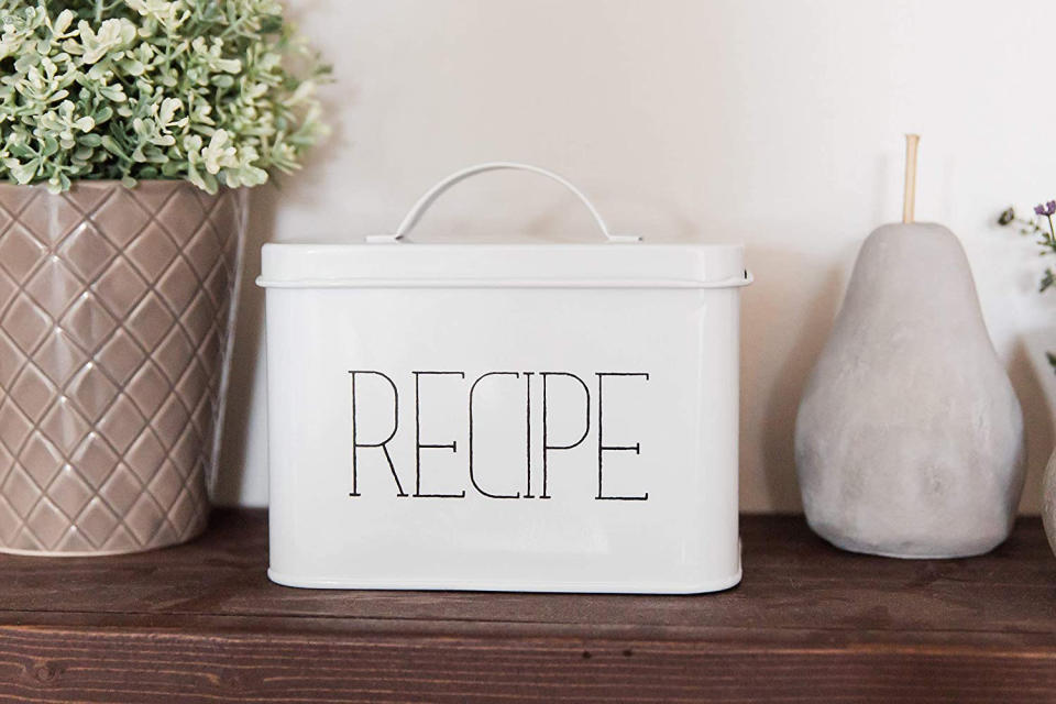 Farmhouse-Style Recipe Tin