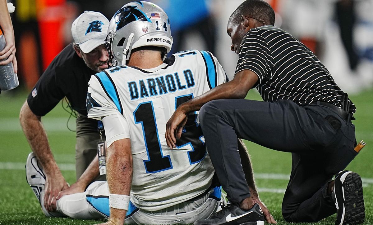 Panthers' Darnold, Gonzalez sustain 'significant' injuries