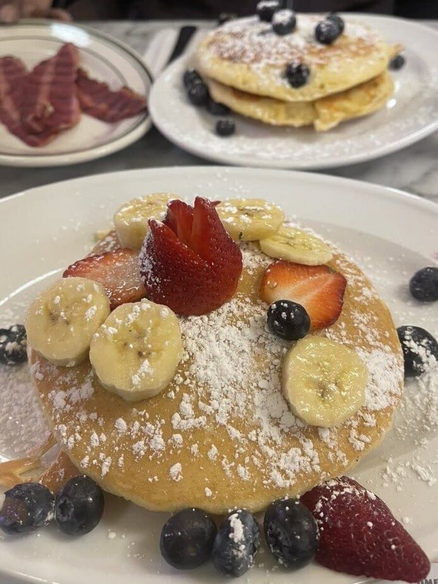 Fruit Pancakes, Old John's Diner, New York City