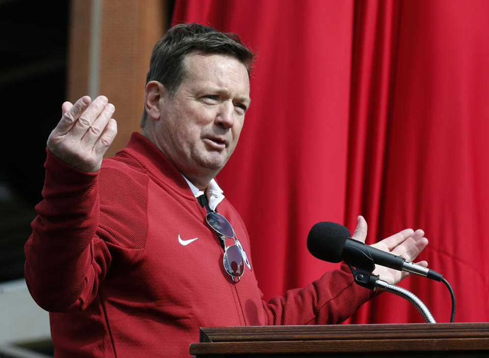 Bob Stoops, former head football coach at the University of Oklahoma, has accepted a job in the XFL. (AP Photo/Sue Ogrocki)