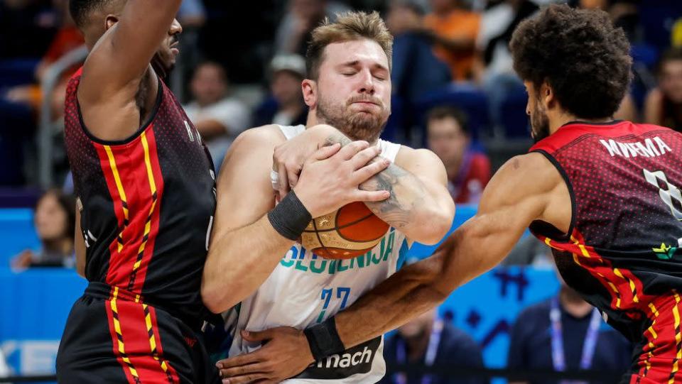 Slovenia v Belgium: Round of 16 - FIBA EuroBasket 2022