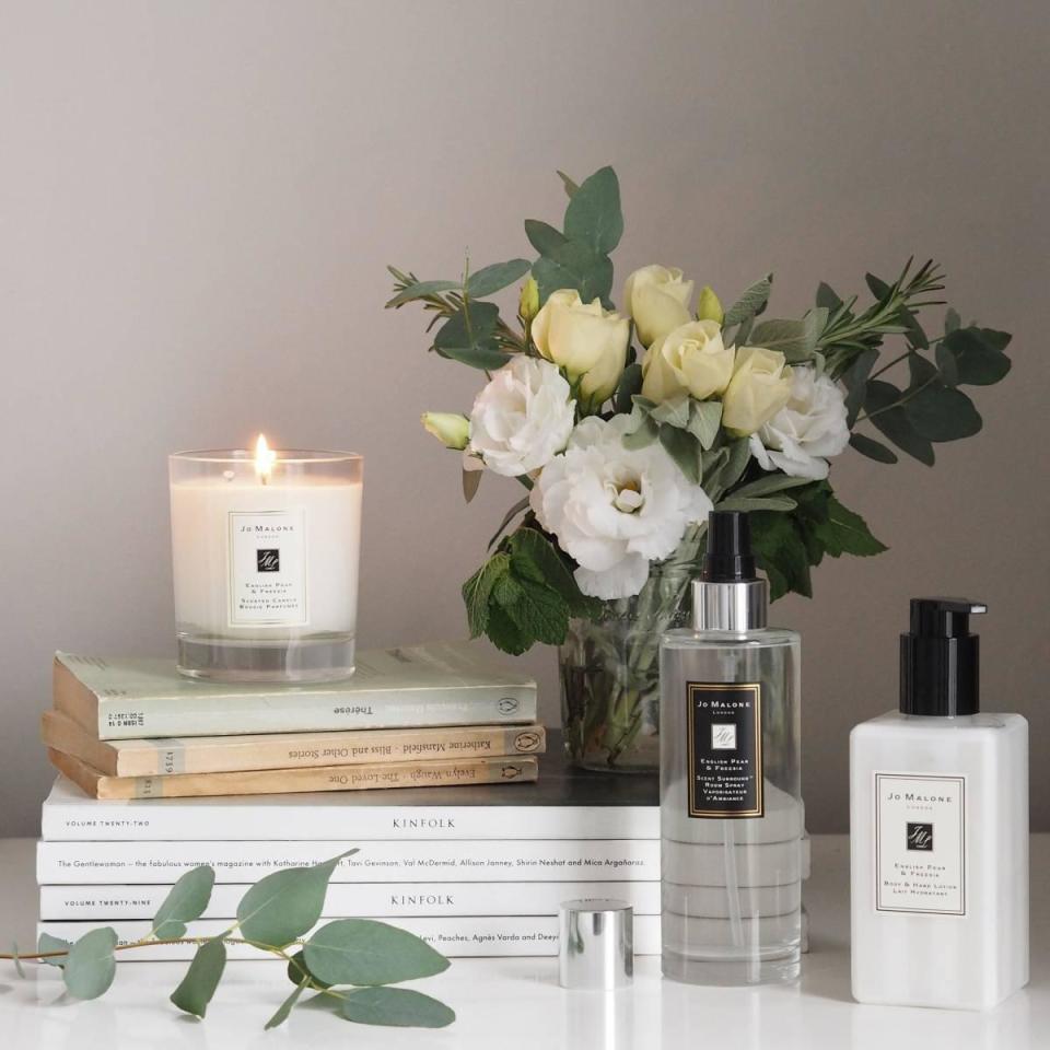 Jo Malone London英國梨與小蒼蘭香氛工藝蠟燭