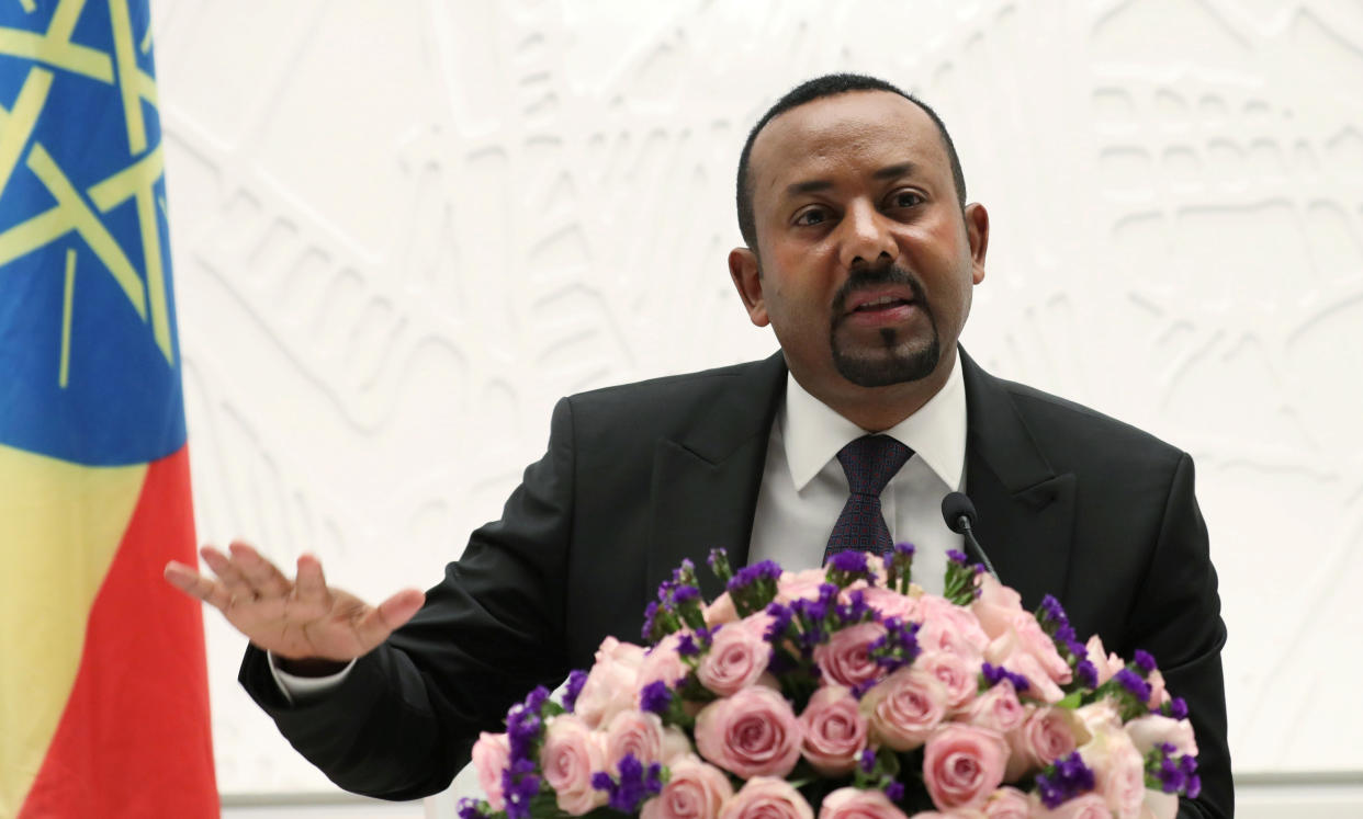 Äthiopiens Premier Abiy Ahmed bei einer Pressekonferenz in Addis Abeba (Bild: Reuters/Tiksa Negeri)
