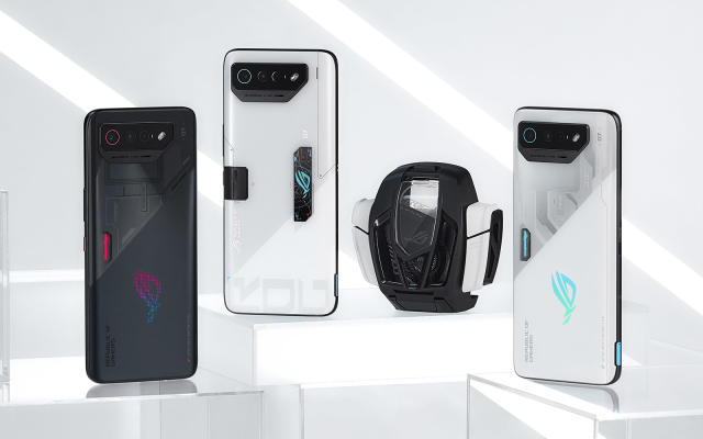 ROG Phone 7, Phones