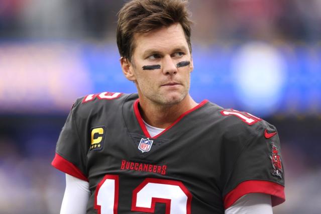 Tom Brady, Buccaneers have gotten better since Antonio Brown exit