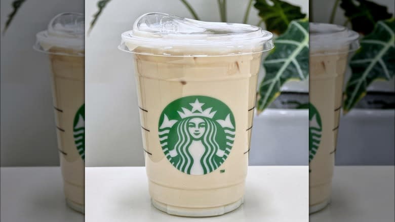 Starbucks Snow Vanilla Tea Latte