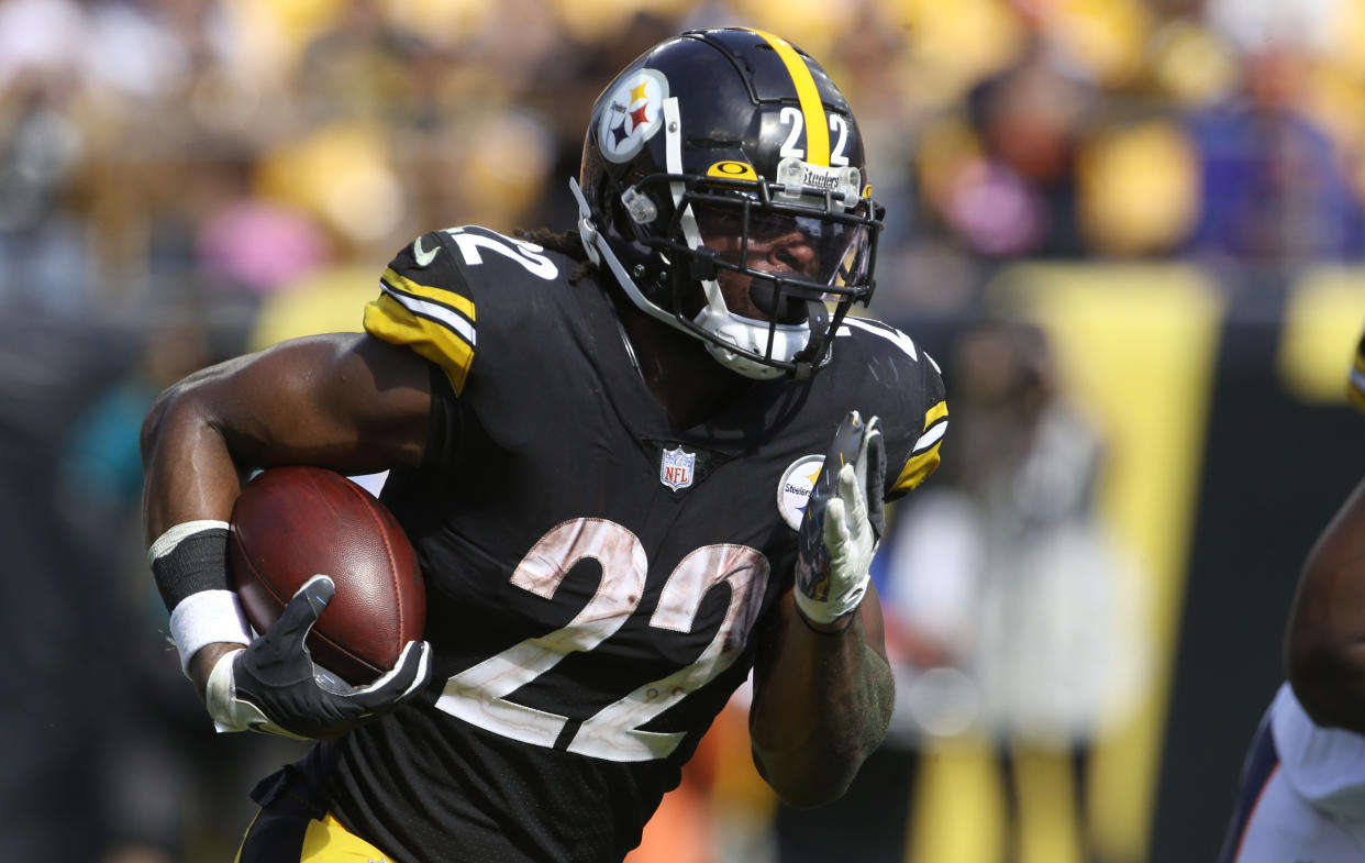 Pittsburgh Steelers running back Najee Harris is averaging 98 rushing yards over his last three games. (Charles LeClaire/USA TODAY Sports)