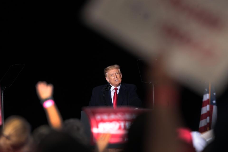 Donald Trump holds forth to a crowd in Wisconsin (Getty Images)