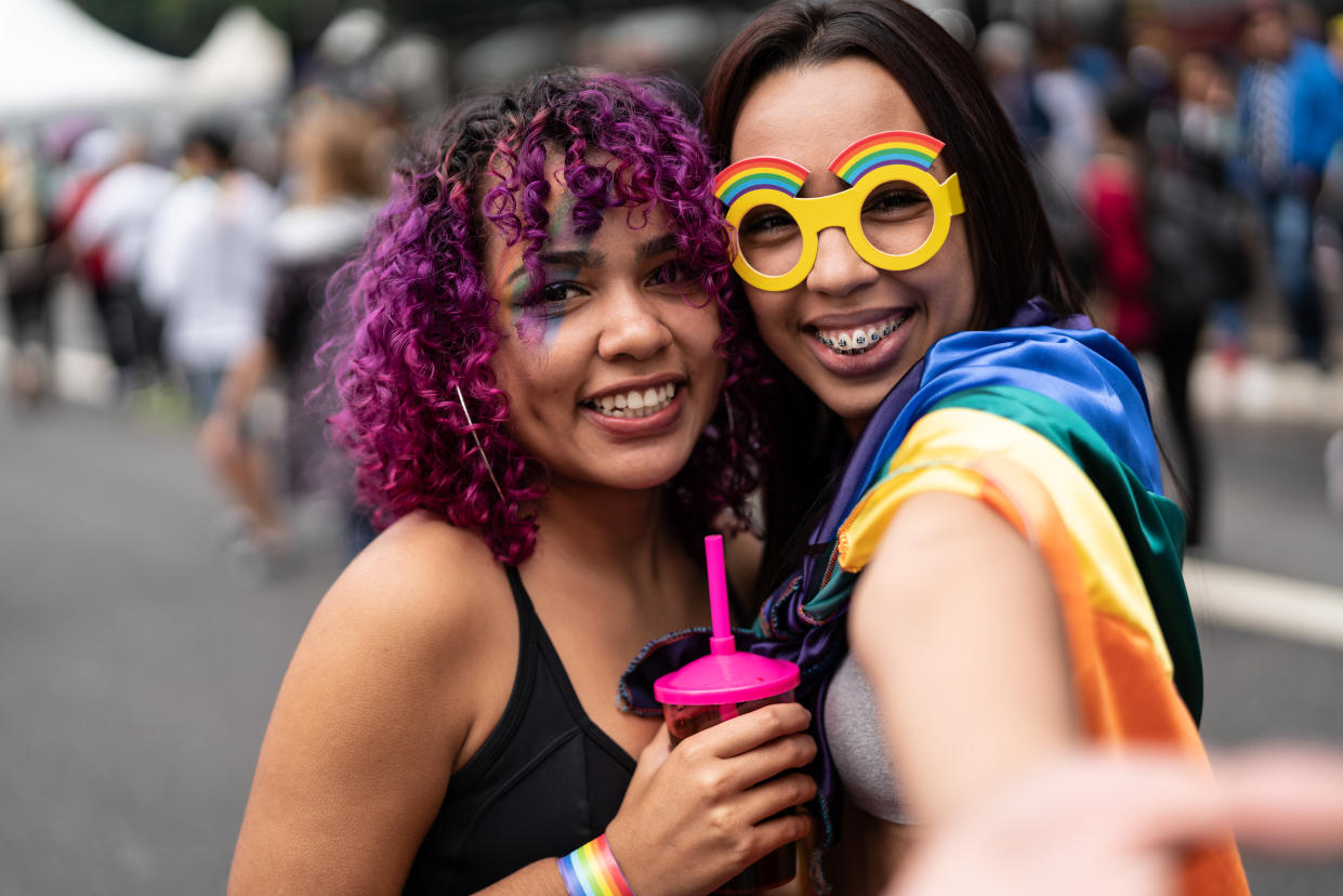 How can parents raise kids who support their LGBTQ peers? Queer teens and their parents say it's all about being accepting of everyone's differences. (Photo: Getty Creative)