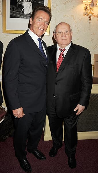 arnold-schwarzenegger-mikhail-gorbachev