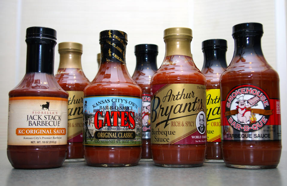 Behold, the barbecue sauces of Kansas City. (Image: Flickr/bk1bennett)