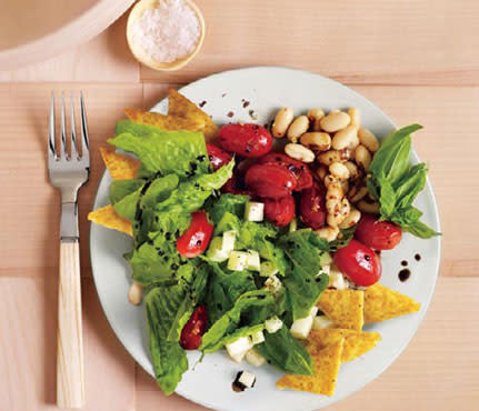 <div class="caption-credit"> Photo by: Sang An</div><b>Vinaigrette Salad Dressing</b> <br> A bottle of vinaigrette costs about $3.69 for 8 ounces, or 46 cents per ounce. But a DIY dressing made with bulk red wine vinegar and extra-virgin olive oil comes out to 24 cents per ounce. <br> <br> <b>Super Saver Solution</b> A little Dijon helps bind oil and vinegar and adds a tangy zip to homemade dressing. In a jar, combine 1 tbsp mustard with 2 tbsp vinegar, 1 tbsp oil, 1/3 tbsp chicken or vegetable broth (optional) and a pinch each salt and freshly ground black pepper. Cover, shake, and voilà! Tasty dressing for two. <br> <br> <b>More from <i>SELF</i>: <br></b> <a rel="nofollow noopener" href="http://www.self.com/beauty/2013/08/gorgeous-hair-diet-slideshow?mbid=synd_yshine" target="_blank" data-ylk="slk:What to Eat for Gorgeous Hair;elm:context_link;itc:0;sec:content-canvas" class="link ">What to Eat for Gorgeous Hair</a> <br> <a rel="nofollow noopener" href="http://www.self.com/d10detox?mbid=synd_yshine" target="_blank" data-ylk="slk:7-Day Detox: How to Lose Fat Fast;elm:context_link;itc:0;sec:content-canvas" class="link ">7-Day Detox: How to Lose Fat Fast</a> <br>