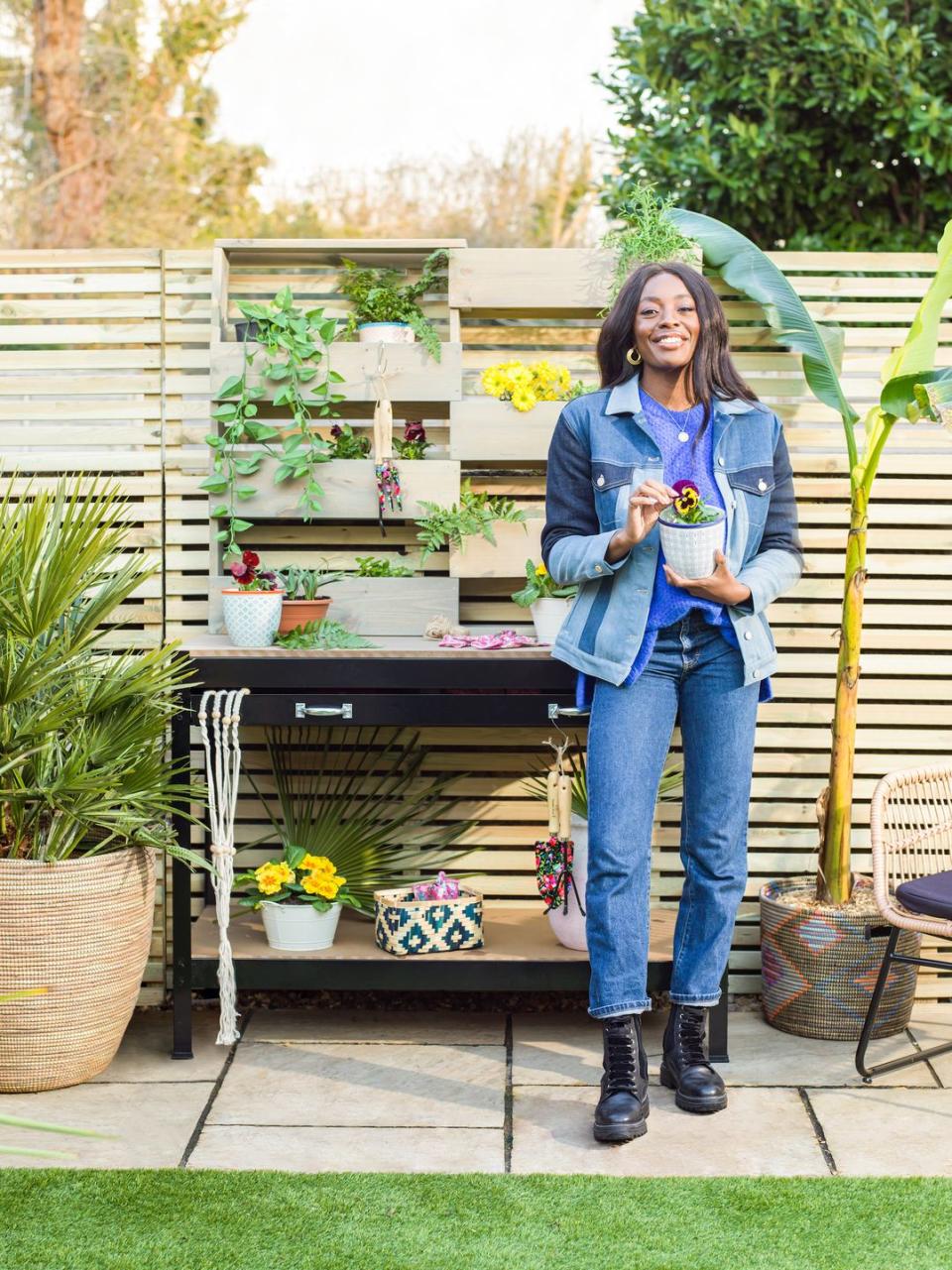 <p>'I added the potting station mainly for my Dad as he is a keen gardener and will be able to come round and grow plants & herbs with me,' she says. 'It's one thing creating a space for yourself but when you get to share it with others it's even better.'</p>