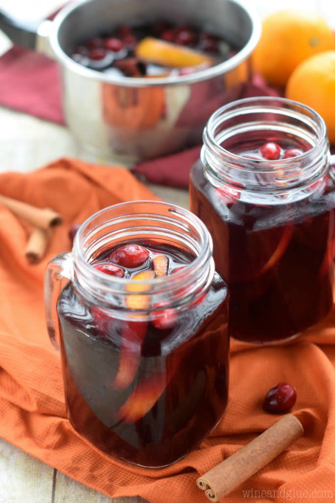 Cranberry Orange Mulled Wine