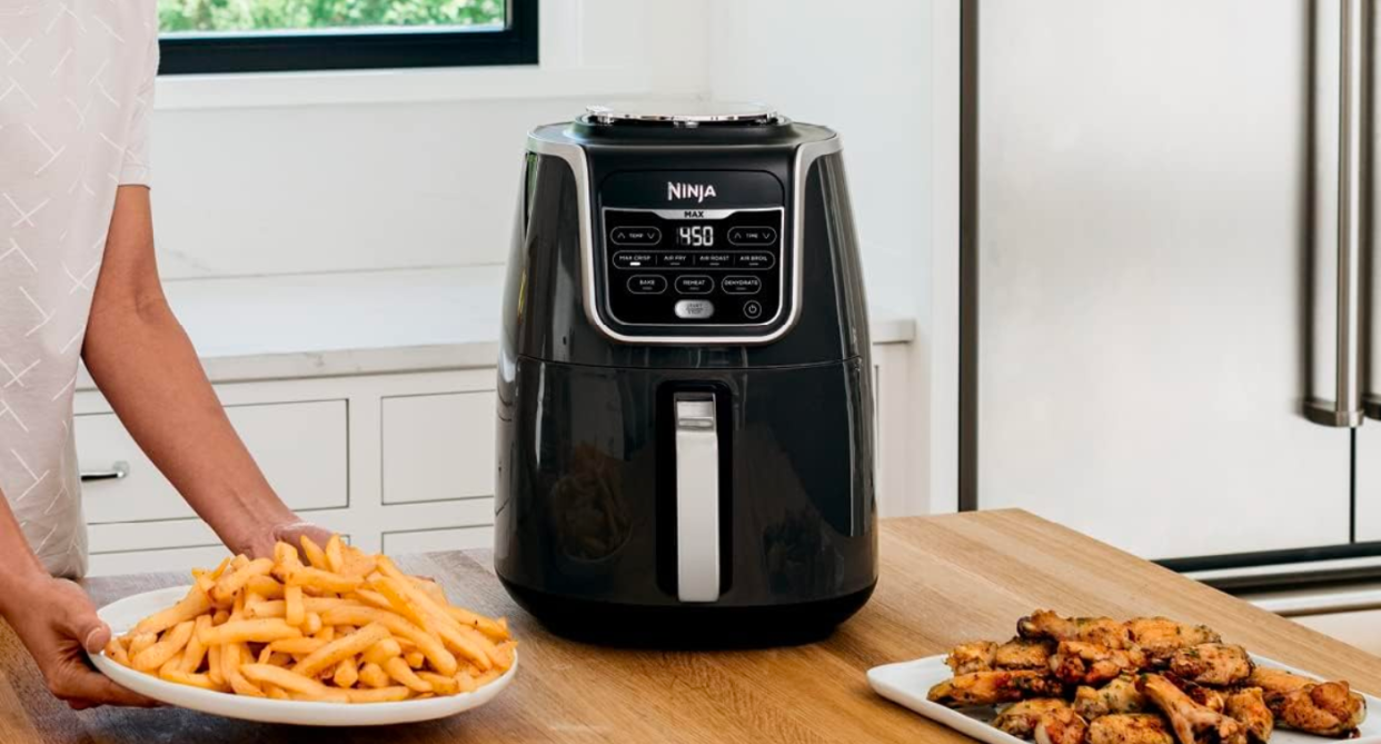 Save 40% on the Ninja AF161 Max XL Air Fryer ahead of Black Friday. Photo via Amazon,