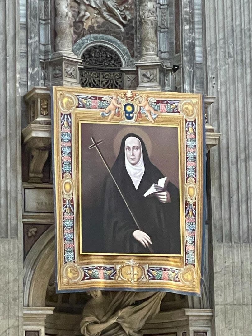 El tapiz de Mama Antula ya está ubicado en la Basílica de San Pedro