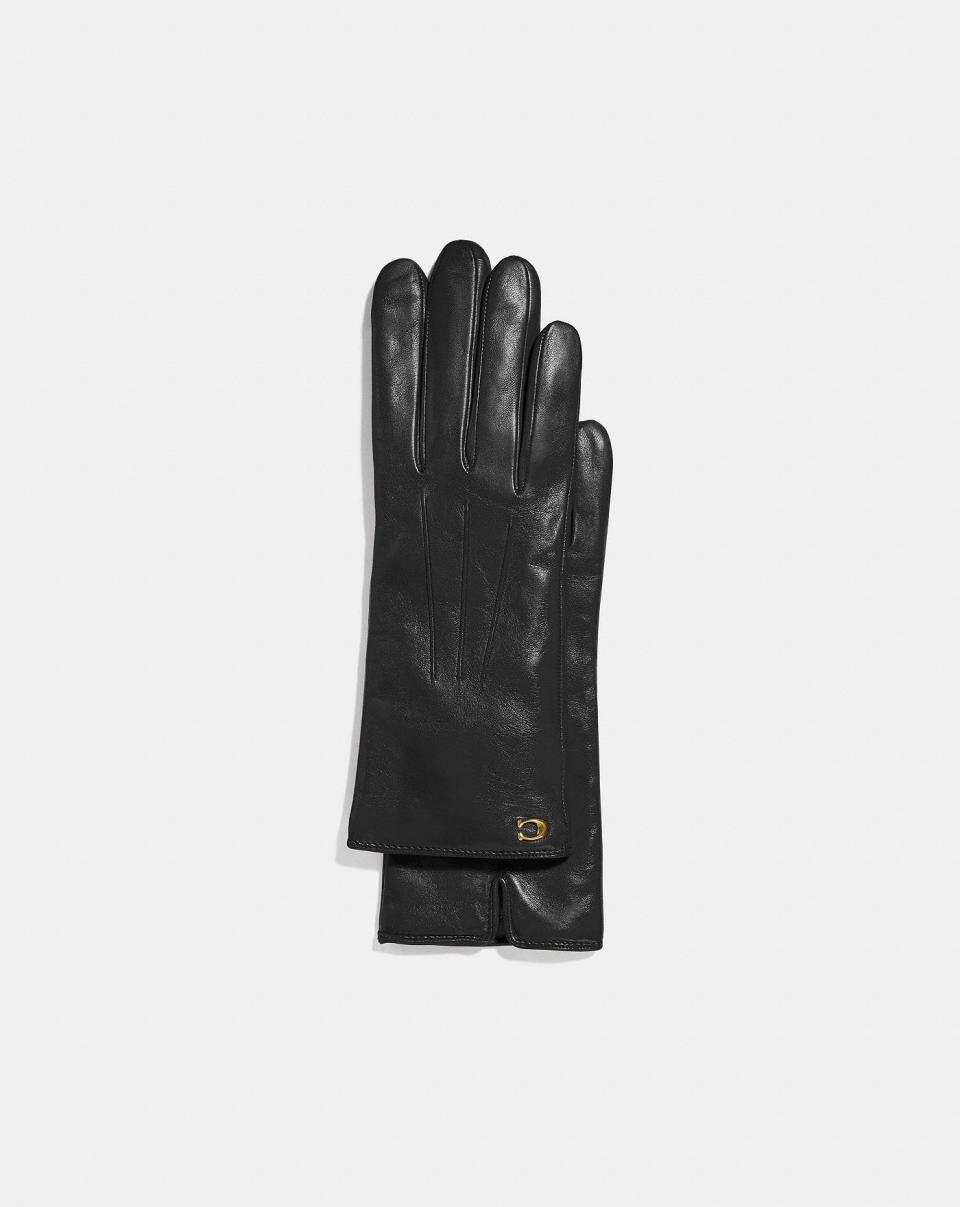 Coach Sculpted Signature Tech Gloves (Photo: Coach)