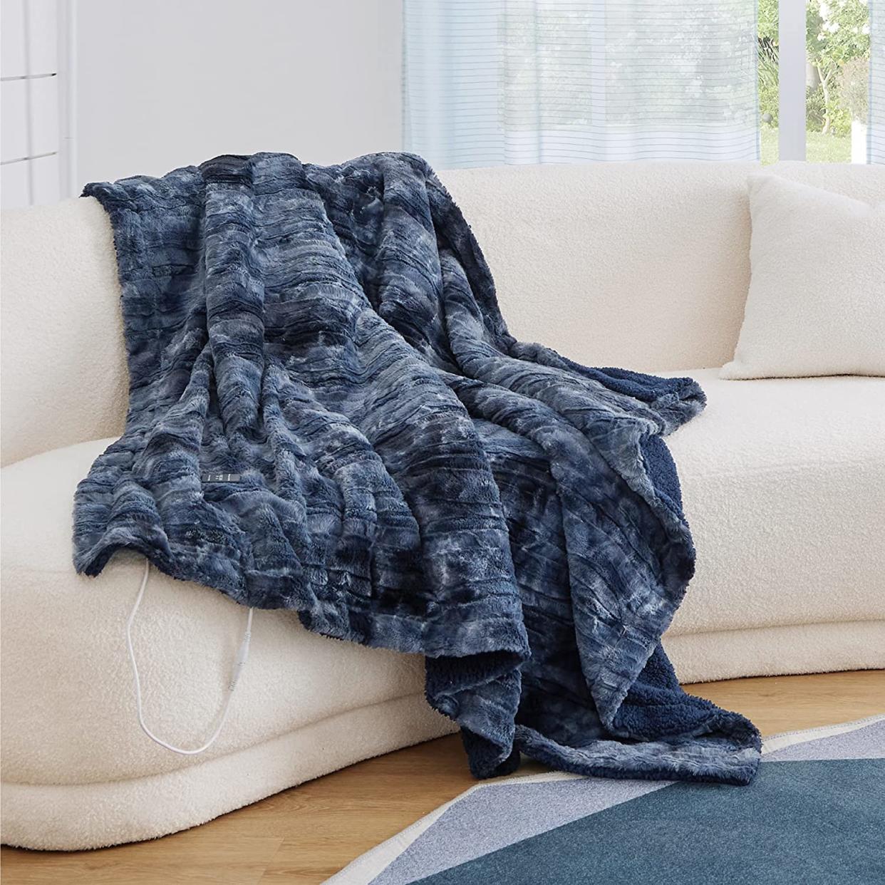 Bedsure Low-Voltage Electric Heated Blanket Throw