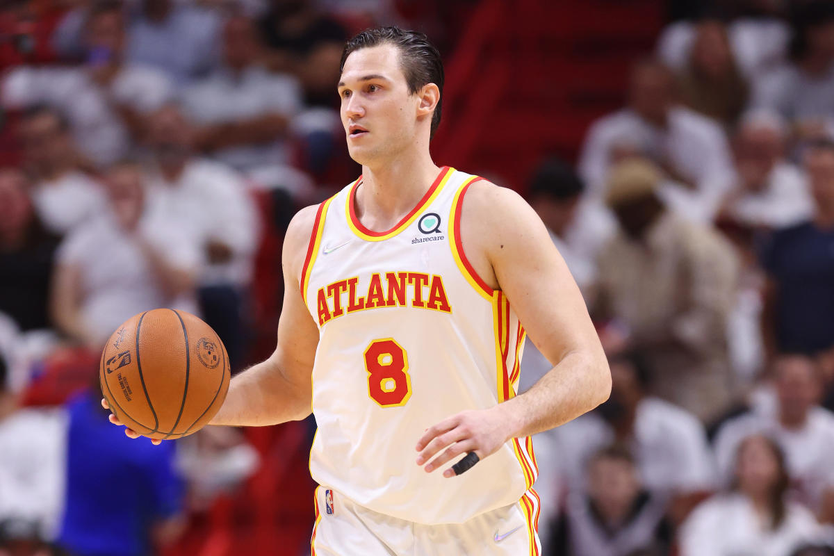 Celtics reach 2-year deal with Danilo Gallinari