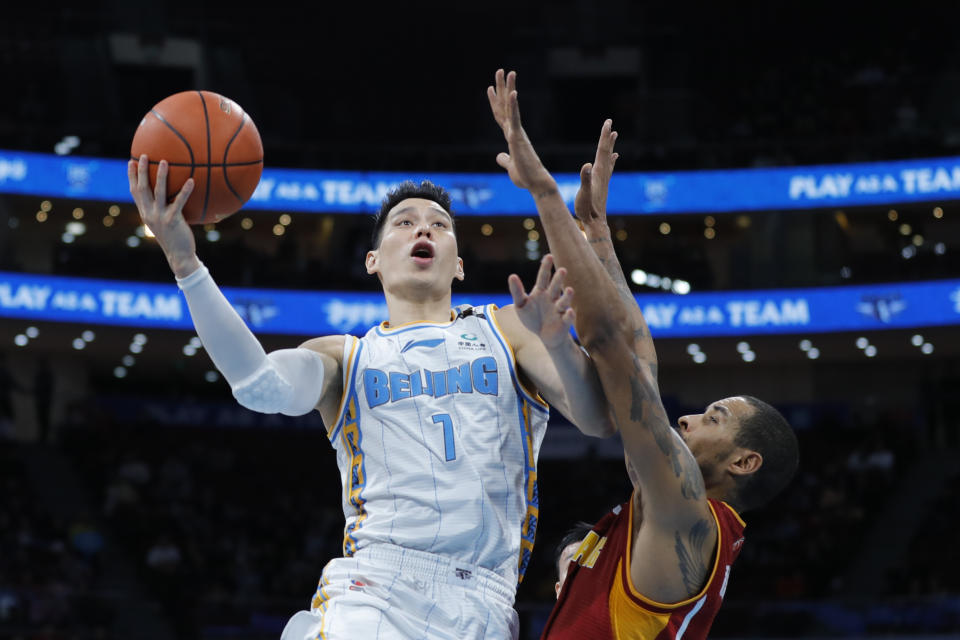 After making the 40-hour trek back to Beijing, Jeremy Lin will spend the next two weeks in quarantine before the Chinese Basketball Association starts back up.