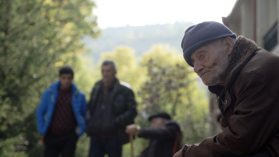 Refugiados atrapados en el conflicto de Nagorno Karabaj