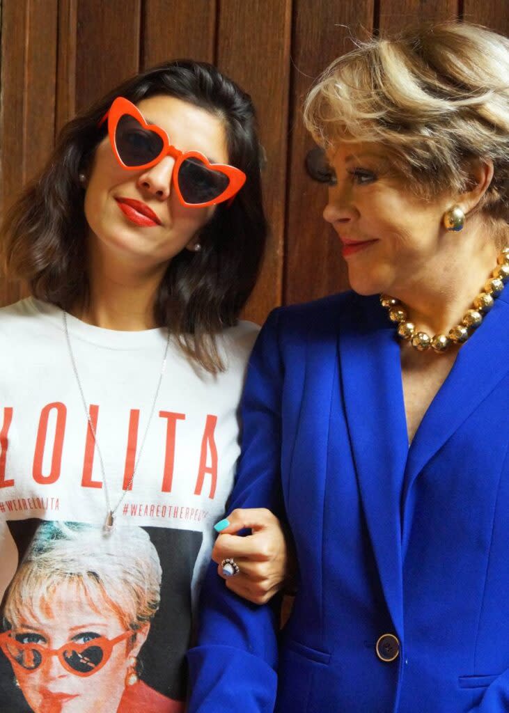 <strong>Maria Luisa «Magüis» Sosa y Lolita Ayala.</strong> Foto cortesía de Magüis Sosa